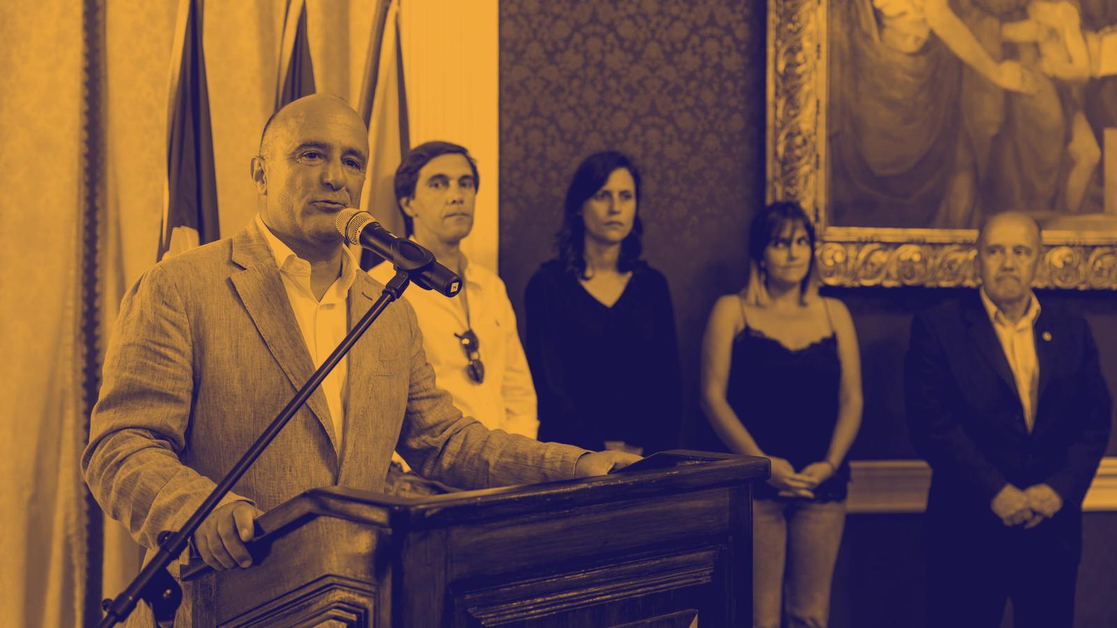 Marcelo Gouveia, presidente da direção da ASA, a discursar na Câmara Municipal do Funchal.